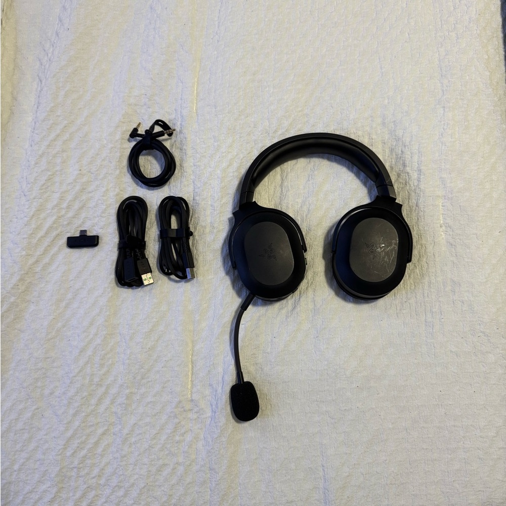 Razer Barracuda X Wireless Multi-Platform Gaming and Mobile Headset